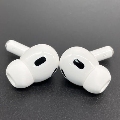 【中古】MagSafe充電ケース(USB-C)付きAirPods Pro(第2世代) MTJV3JA【秋葉原】