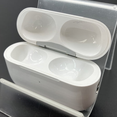 【中古】AirPods Pro (第2世代) 充電ケース (Lightning)【名古屋】