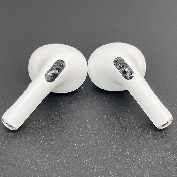 【中古】MagSafe充電ケース(USB-C)付きAirPods Pro(第2世代) MTJV3JA【秋葉原】