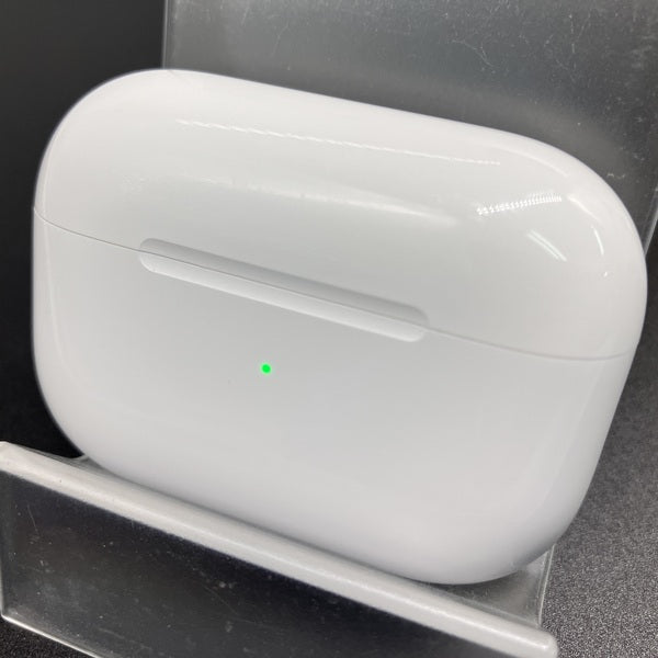 【中古】MagSafe充電ケース(USB-C)付きAirPods Pro(第2世代) MTJV3JA【秋葉原】