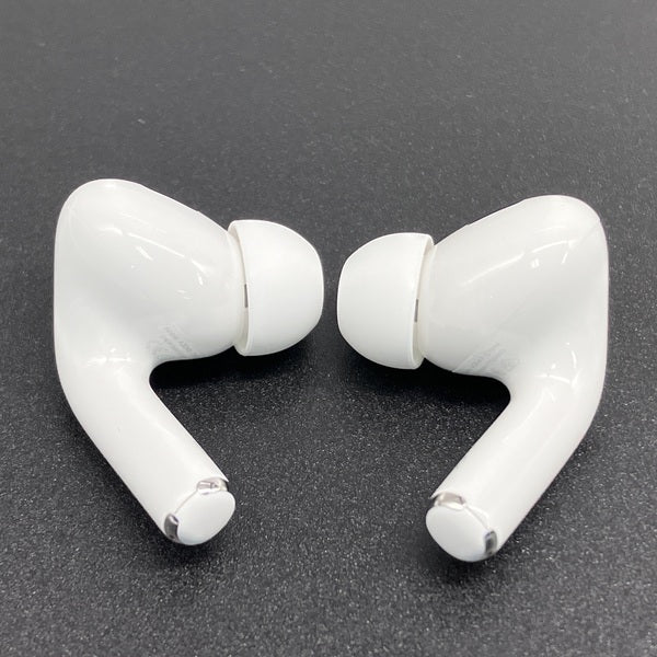 【中古】MagSafe充電ケース(USB-C)付きAirPods Pro(第2世代) MTJV3JA【秋葉原】