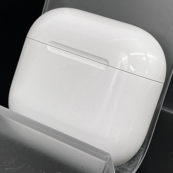 【中古】AirPods 4 MXP93J/A（アクティブノイズキャンセリング搭載）【名古屋】