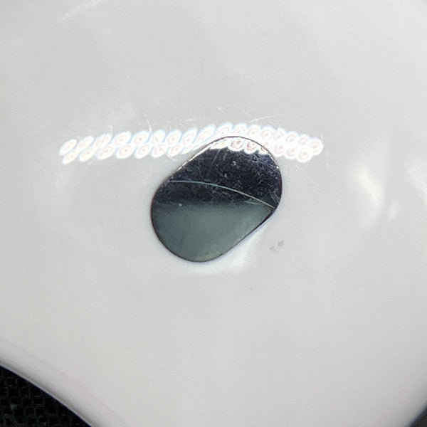 【中古】AirPods 4 MXP93J/A（アクティブノイズキャンセリング搭載）【名古屋】