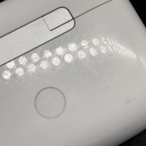 【中古】AirPods Pro (第2世代) 充電ケース (Lightning)【秋葉原】