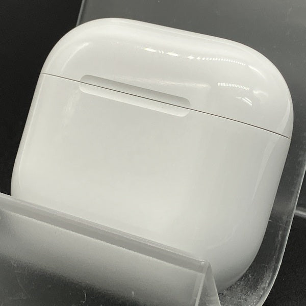 Apple 【中古】AirPods 4 MXP93J/A（アクティブノイズキャンセリング