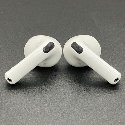 【中古】AirPods 4 MXP93J/A（アクティブノイズキャンセリング搭載）【名古屋】