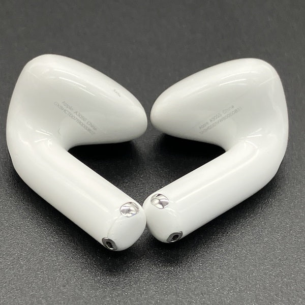 【中古】AirPods 4 MXP93J/A（アクティブノイズキャンセリング搭載）【名古屋】