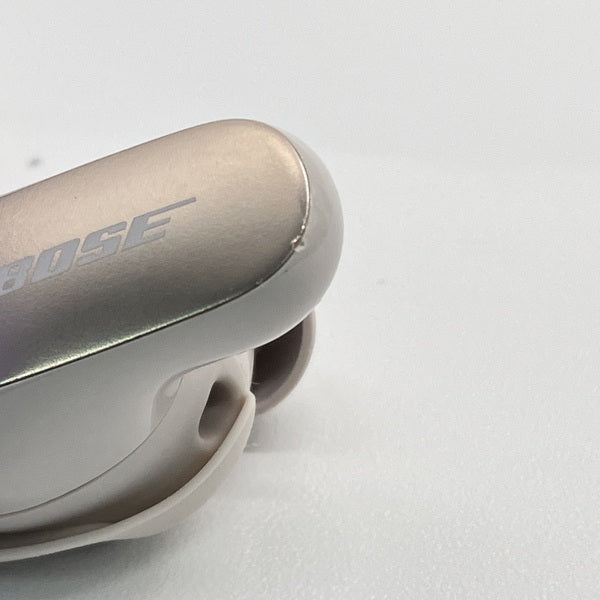 Bose 【中古】QuietComfort Ultra Earbuds White Smoke【秋葉原