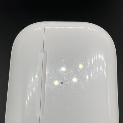 【中古】MagSafe充電ケース(USB-C)付きAirPods Pro(第2世代) MTJV3JA【秋葉原】