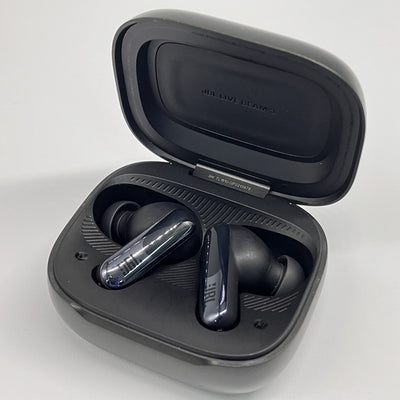 【中古】LIVE BEAM 3 ブラック【JBLLIVEBEAM3BLK】【日本橋】