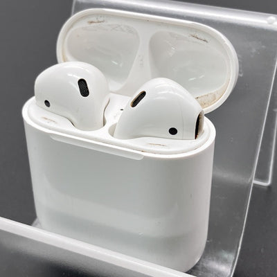 【中古】AirPods with Charging Case MV7N2J/A【名古屋】