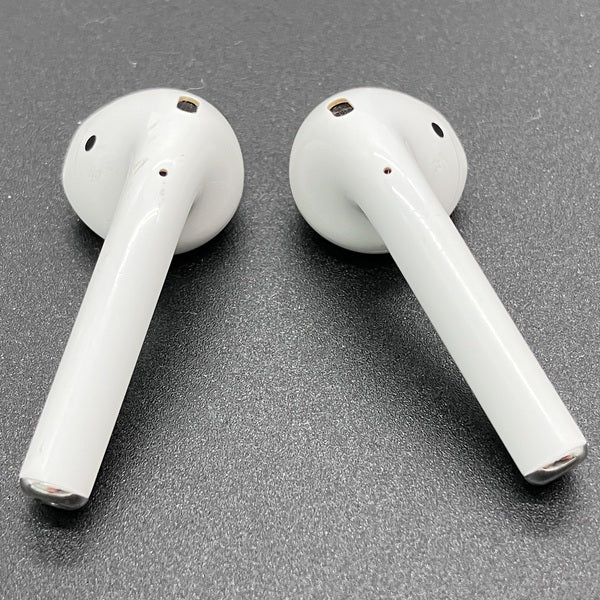 【中古】AirPods with Charging Case MV7N2J/A【名古屋】