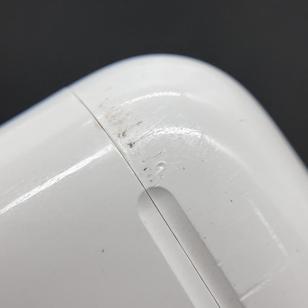 【中古】AirPods with Charging Case MV7N2J/A【名古屋】