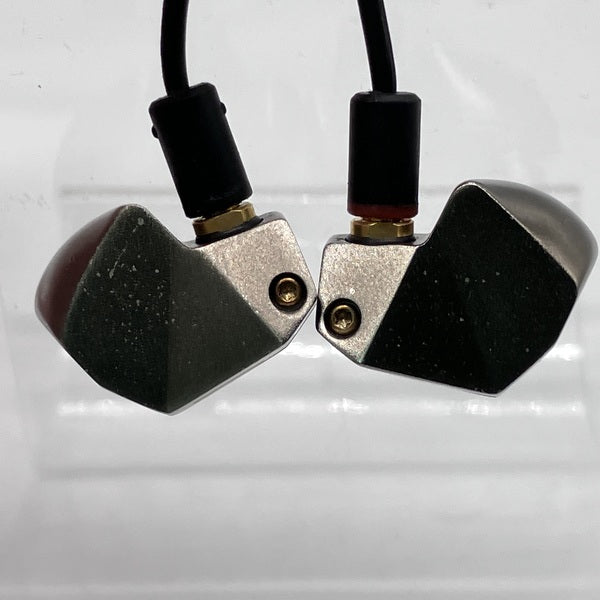 final 【中古】B2 【FI-B2BSSD】【秋葉原】 – e☆イヤホン