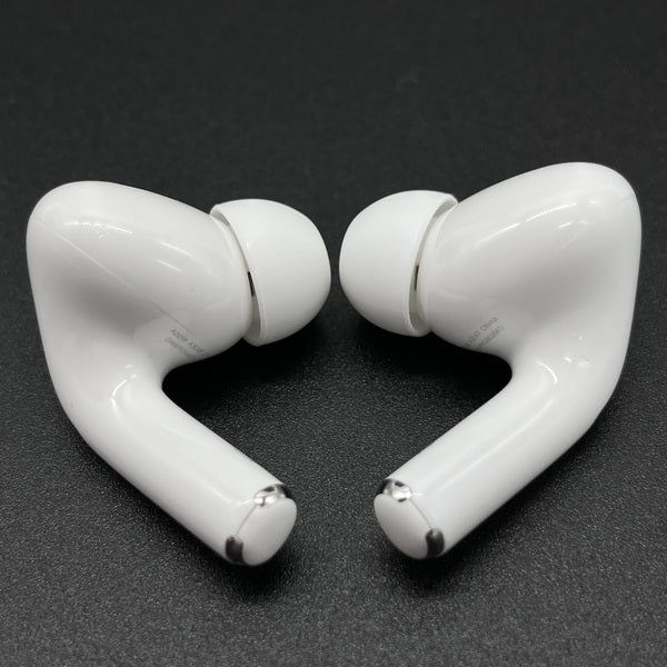 【中古】MagSafe充電ケース(USB-C)付きAirPods Pro(第2世代) MTJV3JA【秋葉原】