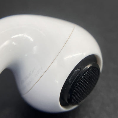 【中古】AirPods Pro (R側) (第2世代)(Lightning)【秋葉原】