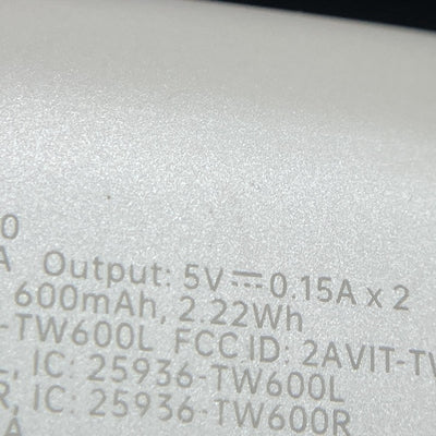 【中古】Air Pro 4 - White【日本橋】