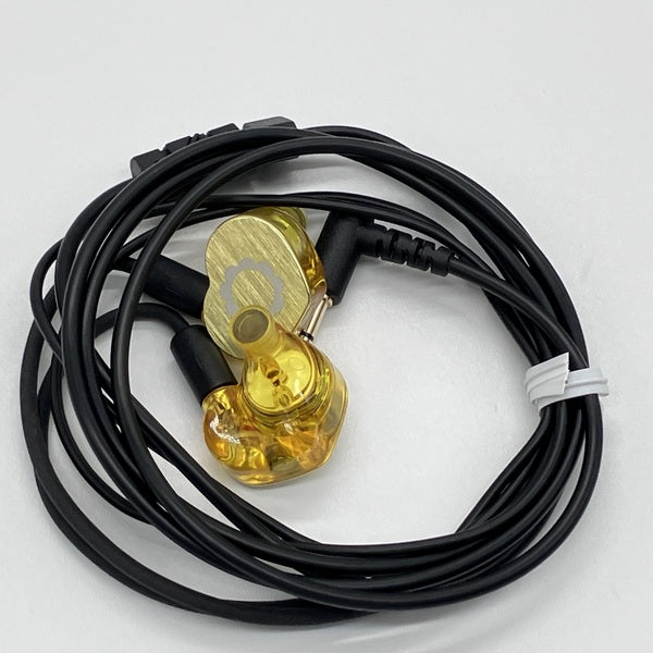 u149イヤホン竜崎薫