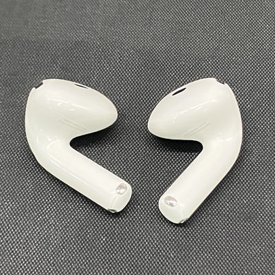 【中古】AirPods 4 MXP93J/A（アクティブノイズキャンセリング搭載）【秋葉原】