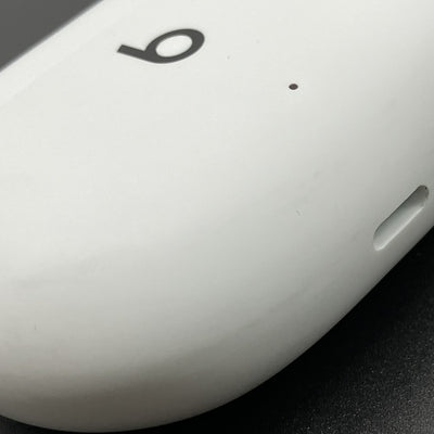 【中古】Beats Studio Buds ホワイト【秋葉原】