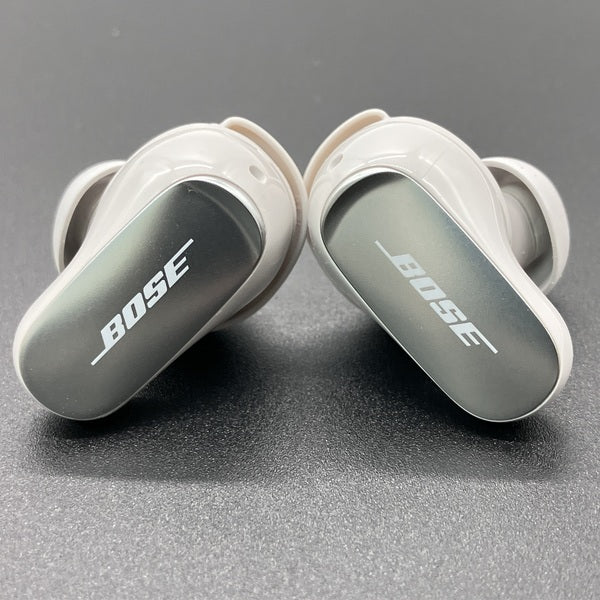 【中古】Quietcomfort Ultra Earbuds 2nd Gen White Smoke【秋葉原】