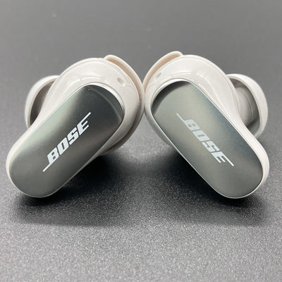 【中古】Quietcomfort Ultra Earbuds 2nd Gen White Smoke【秋葉原】