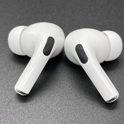 【中古】MagSafe充電ケース(USB-C)付きAirPods Pro(第2世代) MTJV3JA【日本橋】