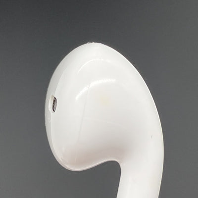 【中古】EarPods with Lightning Connector【秋葉原】