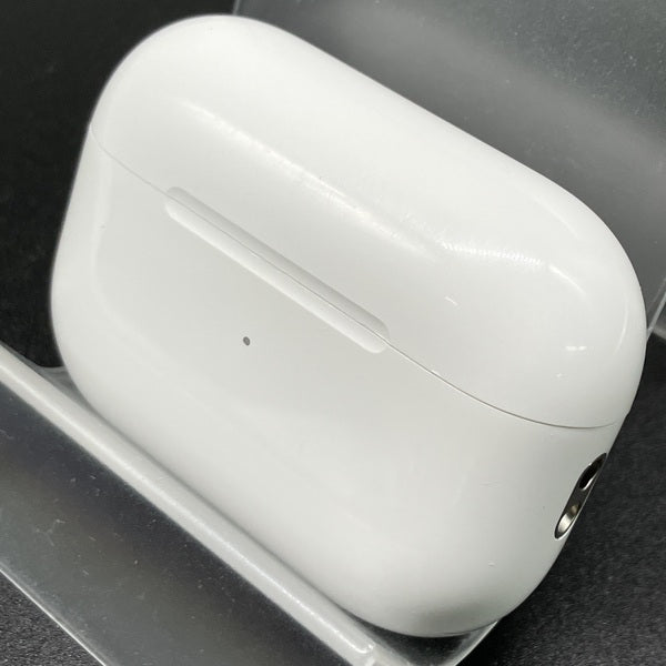 【中古】AirPods Pro (第2世代) MQD83J/A【秋葉原】