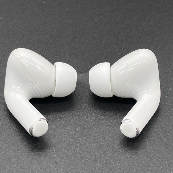 【中古】AirPods Pro 2 BLUETOOTH MagSafe充電ケース Apple 【中古】MagSafe充電ケース(USB-C)付きAirPods Pro(第2