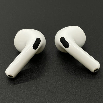 【中古】AirPods 4 MXP93J/A（アクティブノイズキャンセリング搭載）【仙台】