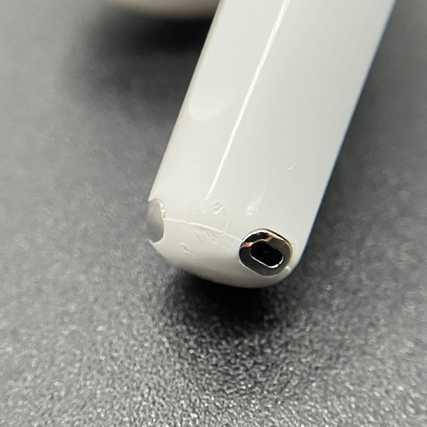 【中古】AirPods 4 MXP93J/A（アクティブノイズキャンセリング搭載）【仙台】