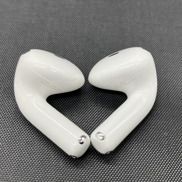 Apple 【中古】AirPods 4 MXP63J/A【秋葉原】 – e☆イヤホン
