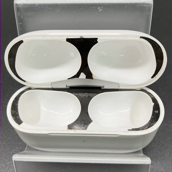 Apple 【中古】AirPods Pro 充電ケース【秋葉原】 – e☆イヤホン