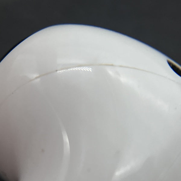 【中古】AirPods Pro (第2世代) MQD83J/A【秋葉原】