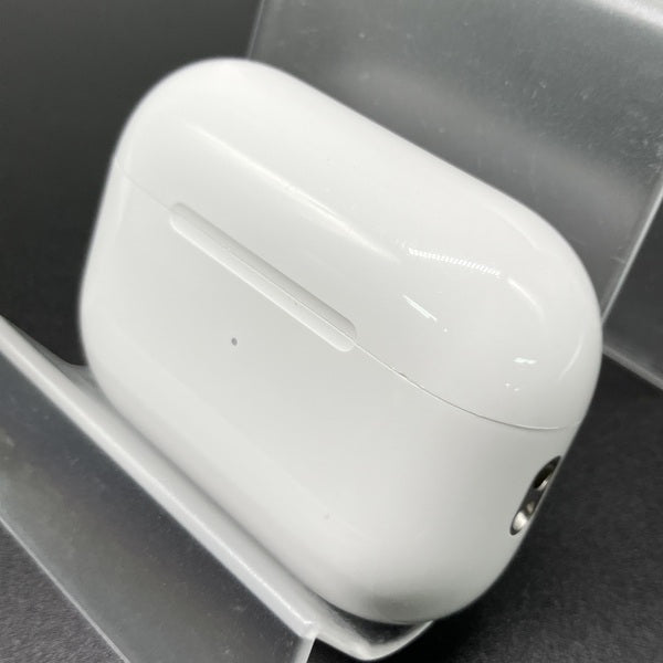 【中古】AirPods Pro (第2世代) MagSafe充電ケース(USB-C)【秋葉原】