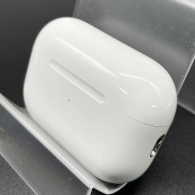 【中古】AirPods Pro (第2世代) MagSafe充電ケース(USB-C)【秋葉原】