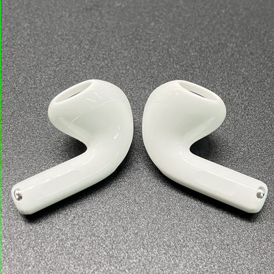 【中古】AirPods 4 MXP93J/A（アクティブノイズキャンセリング搭載）【秋葉原】