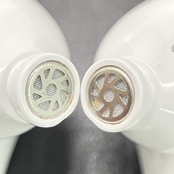 【中古】Air Pro 4 - White【秋葉原】