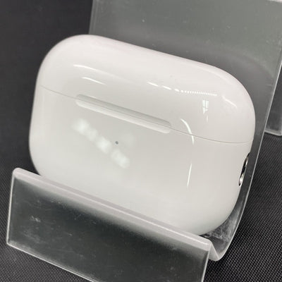 【中古】MagSafe充電ケース(USB-C)付きAirPods Pro(第2世代) MTJV3JA【秋葉原】