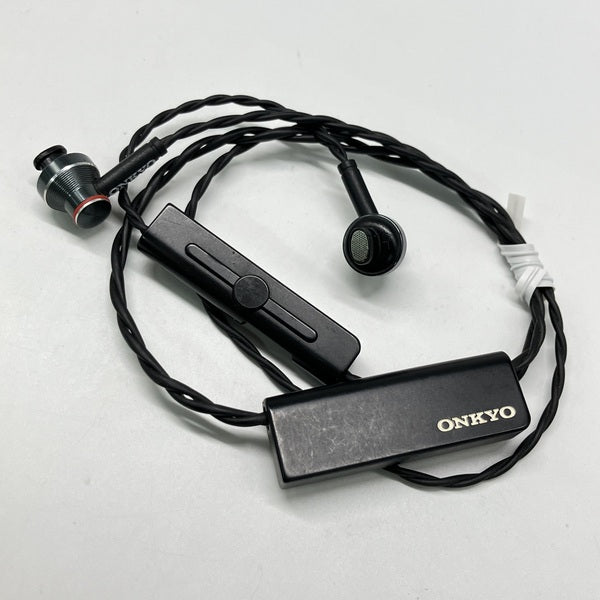 【中古】E300BT ブラック ワイヤレスインナーイヤーヘッドホン【E300BTB】【秋葉原】