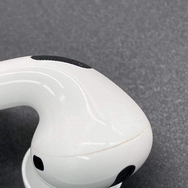 【中古】AirPods Pro MWP22J/A【秋葉原】
