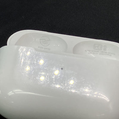【中古】AirPods Pro (第2世代) MQD83J/A【秋葉原】