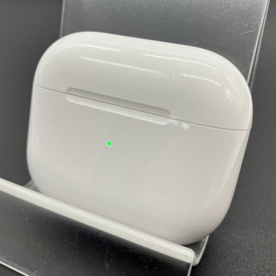 【中古】AirPods 充電ケース (第3世代)【秋葉原】