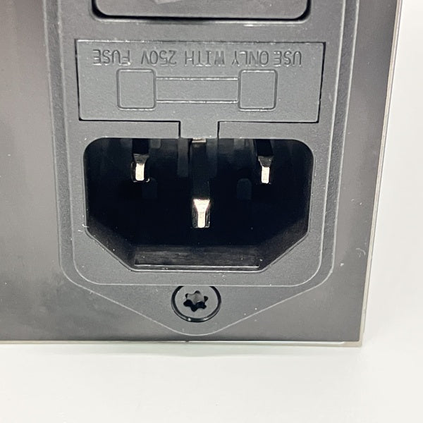 【中古】R9 【FIO-R9-S】【日本橋】