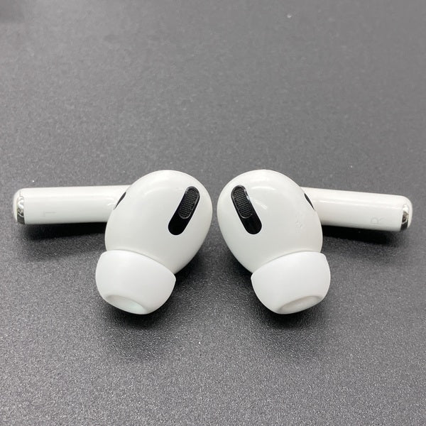 Apple 【中古】MagSafe充電ケース(USB-C)付きAirPods Pro(第2