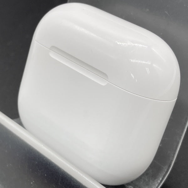 【中古】AirPods 4 MXP93J/A（アクティブノイズキャンセリング搭載）【名古屋】