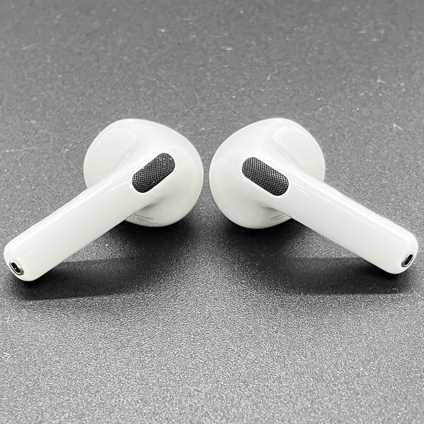 【中古】AirPods 4 MXP93J/A（アクティブノイズキャンセリング搭載）【名古屋】