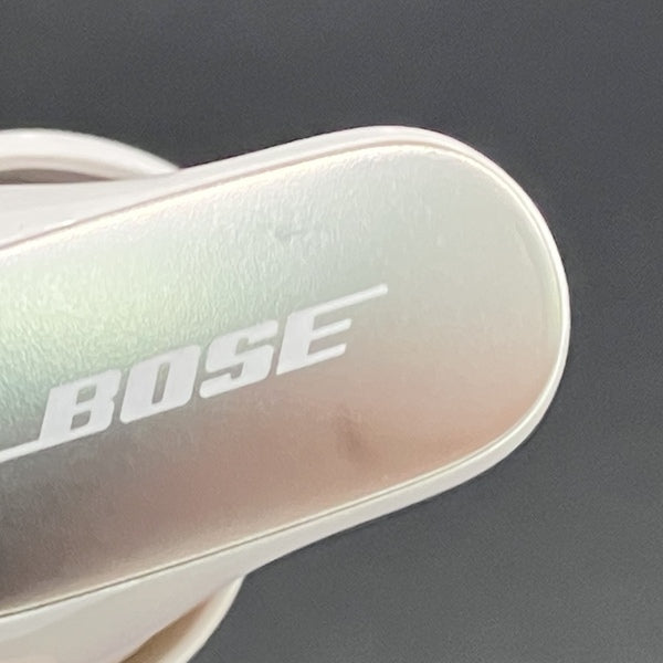 【中古】QuietComfort Ultra Earbuds White Smoke【秋葉原】