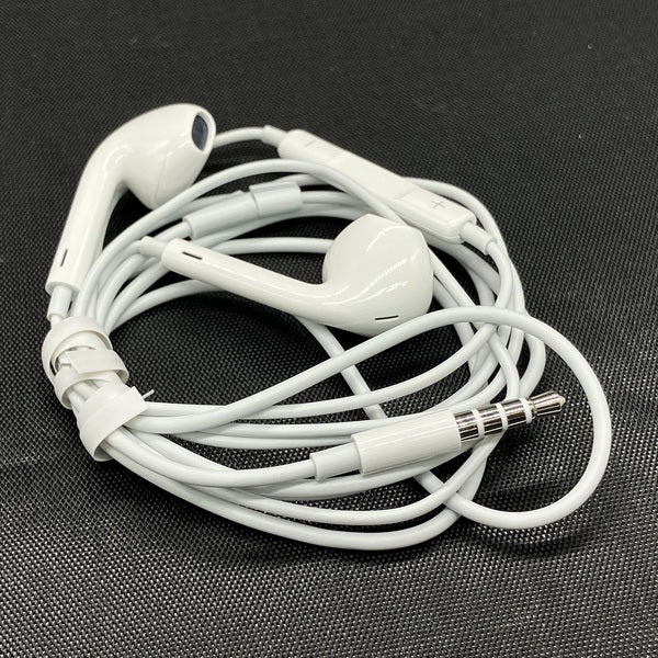 【中古】Apple EarPods with Remote and Mic【仙台】